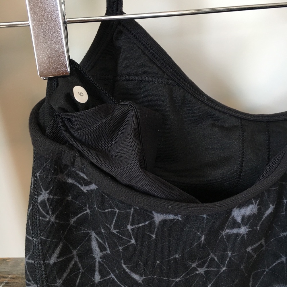 Lululemon Power Y Black Workout Tank 6 - Picture 4 of 5